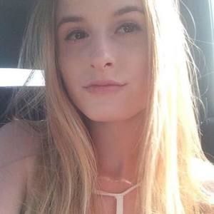 Meet your Posher, Haleigh